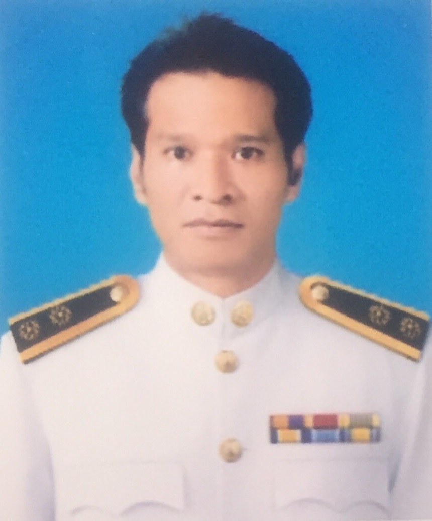 นายรุ่ง กายแก้ว