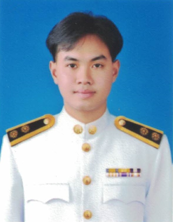 นายภัทร์ศักดิ์  เพียรชัยภูมิ