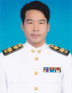 นายพิพัฒน์ เพชรรัตน์