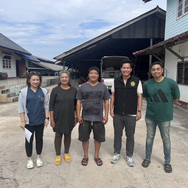 สำนักงานปศุสัตว์จังหวัดนครปฐม  ตรวจรับรองฟาร์มที่มีระบบป้องกันโรคและการเลี้ยงสัตว์ที่เหมาะสม GFM