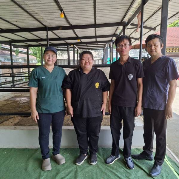 ปศุสัตว์​จังหวัด​สมุทร​สาคร ดำเนินการกิจกรรมรณรงค์ฉีดวัคซีนป้องกันโรคระบาดที่สำคัญในโค กระบือ แพะ แกะ และดูแลด้านสุขภาพสัตว์