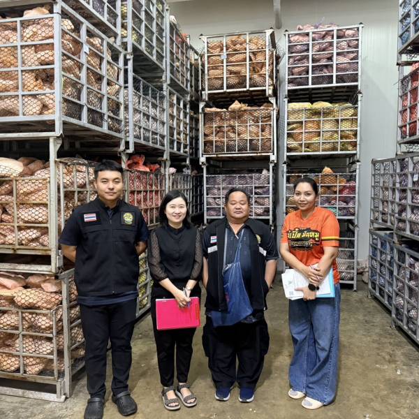 สำนักงานปศุสัตว์จังหวัดนครปฐม ตรวจปล่อยใบอนุญาตเคลื่อนย้ายซากสัตว์ ก่อนการเคลื่อนย้าย
