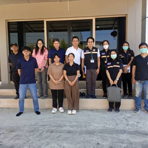 สำนักงานปศุสัตว์จังหวัดนครปฐม ตรวจรับรองใบอนุญาตผลิตอาหารสัตว์ควบคุมเฉพาะ