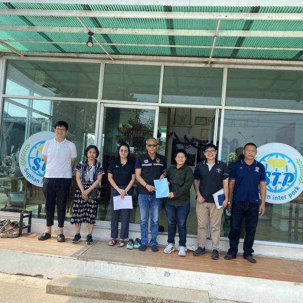 ปศุสัตว์สุพรรณฯ ตรวจประเมินฯ รับรอง (ต่ออายุ) สิทธิการเข้าใช้งานการเคลื่อนย้ายซากสัตว์ภายในราชอาณาจักรทางระบบอิเล็กทรอนิกส์แบบพิเศษ (e-Privilege Permit) ในพื้นที่ อ.เมืองสุพรรณบุรี 