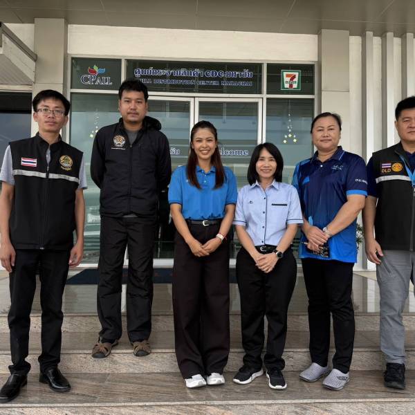 ปศุสัตว์จังหวัดสมุทรสาครร่วมกับชุดปฏิบัติการเฉพาะกิจกรมปศุสัตว์ ตรวจสถานประกอบการห้องเย็นและสถานที่จำหน่ายอาหาร (Food Service)